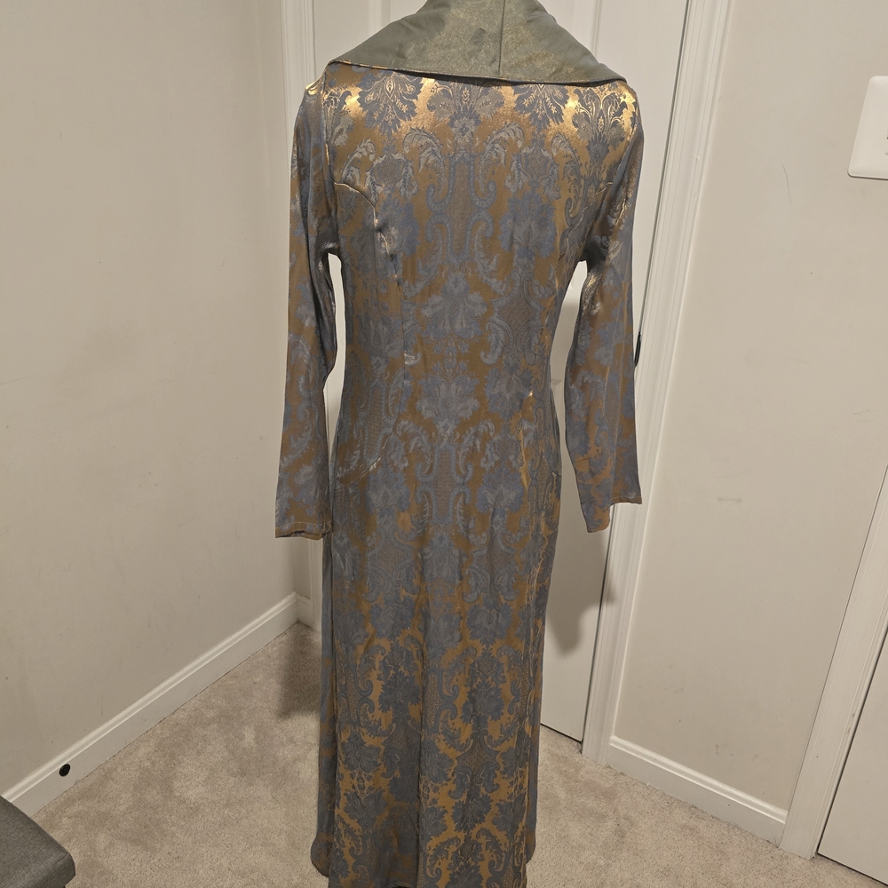 Victoria's Secret Vintage Damask Gray and Gold Long Robe Coat - Picture 2 of 10